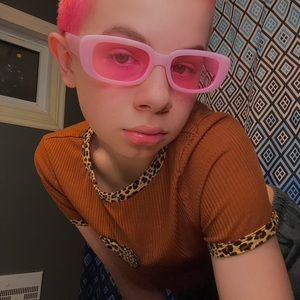 Meet your Posher, Colby